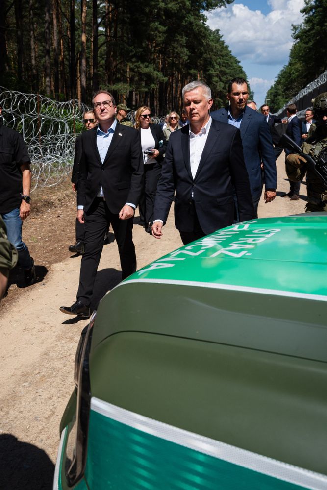 Innenminister Dobrindt mit seinem polnischen Kollegen Tomasz Siemoniak.
