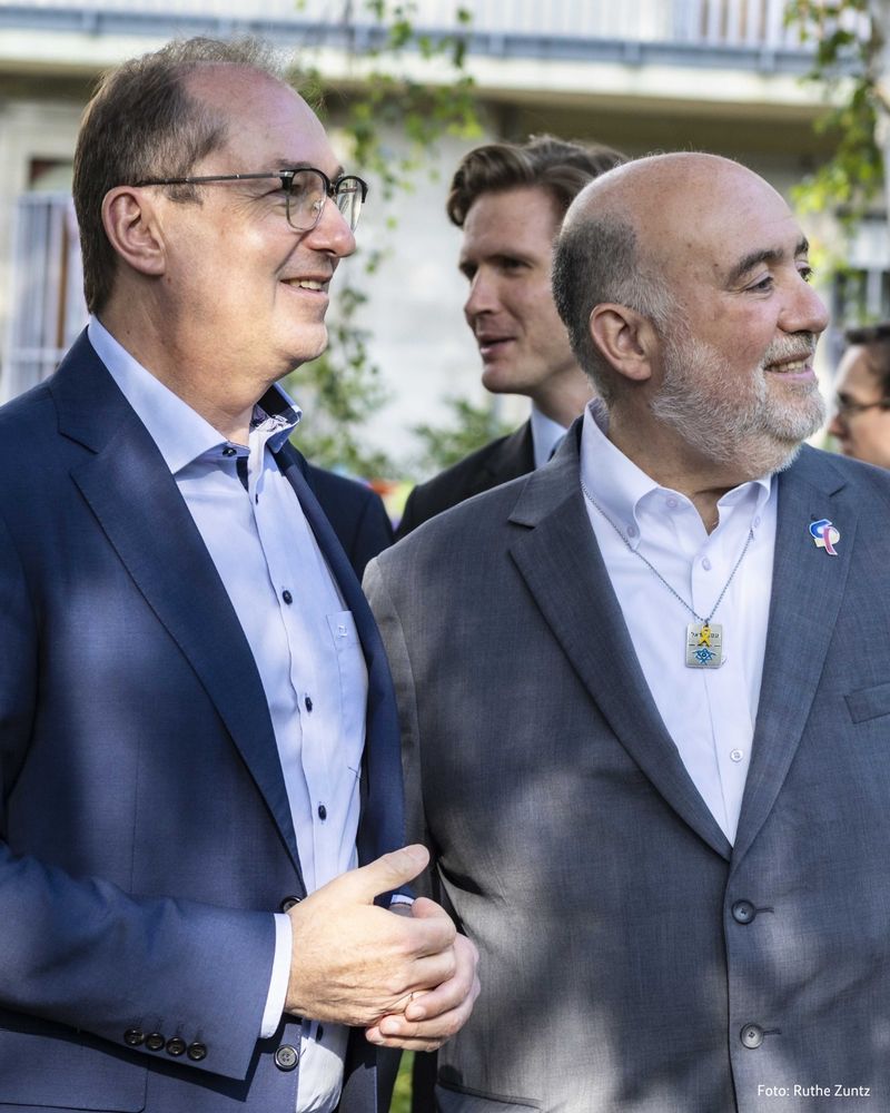 Minister Dobrindt und der israelische Botschafter in Deutschland Prosor.
