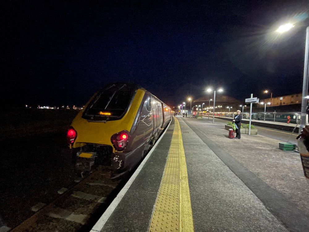 The same voyager as before at Penzance, with Penzance on the destination display