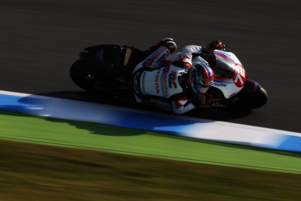 2016 Japanese motorcycle Grand Prix – MotoGP – #72 Takumi Takahashi – Honda – Team HRC with Nissin
Photo: Takayuki Suzuki (CC BY-SA 2.0) https://www.flickr.com/photos/78475089@N02/22638358560/
