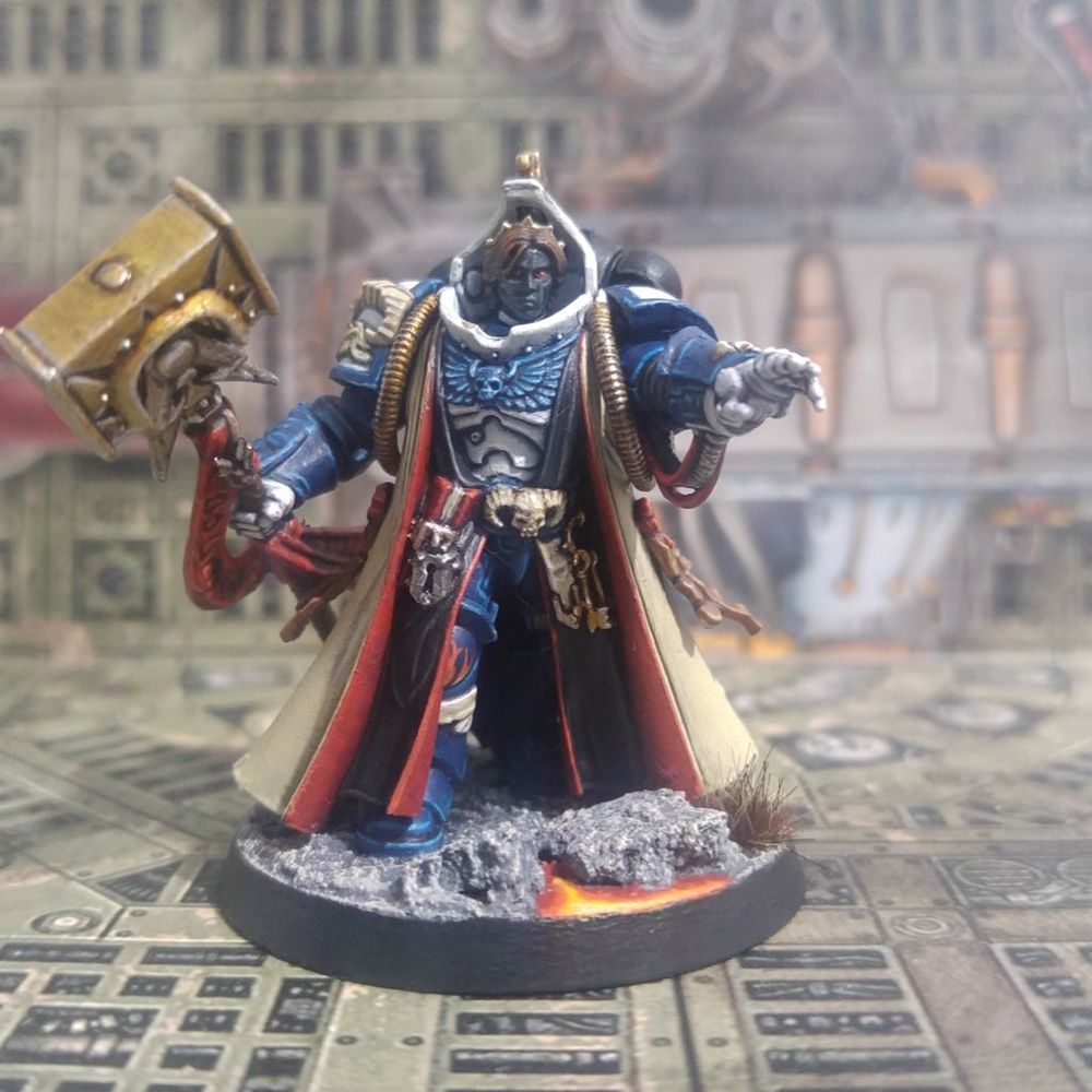 Femme Space Marine Librarian 