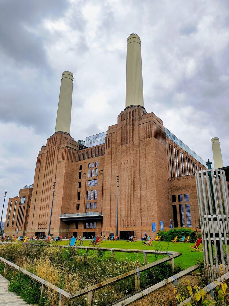 Battersea power station 