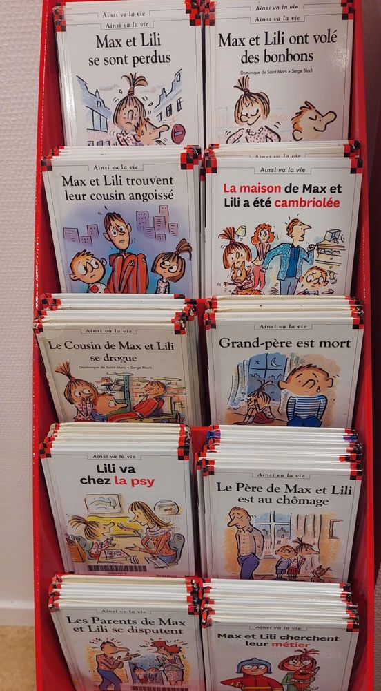 Des livres Max et Lili sûrement très chouettes mais dont les titres donnent envie de se pendre 