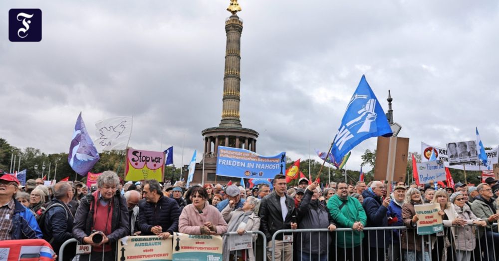 Friedensdemo in Berlin: Stegner wegen Ukraine-Aussage niedergebrüllt