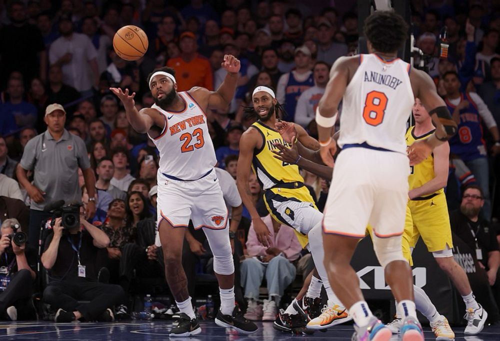 Report: Knicks big Mitchell Robinson expected to miss first few months of season