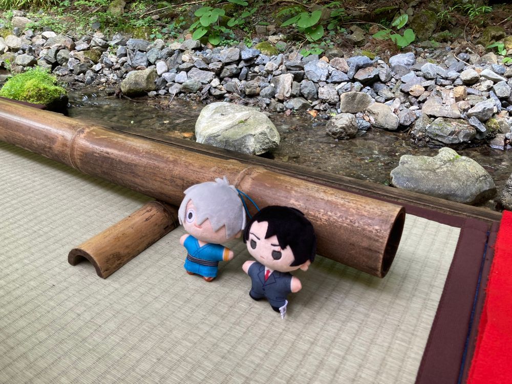 貴船神社への道中にあるカフェ
『古今藤や』さんの川床座席