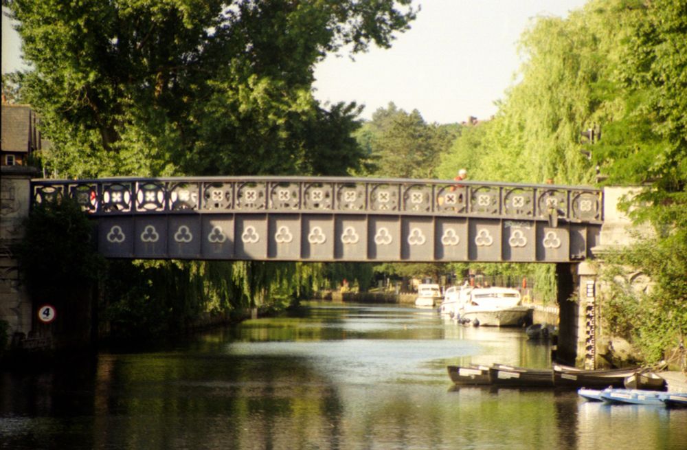 #river #bridge #boats