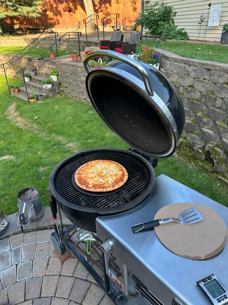 Pizza on a grill 