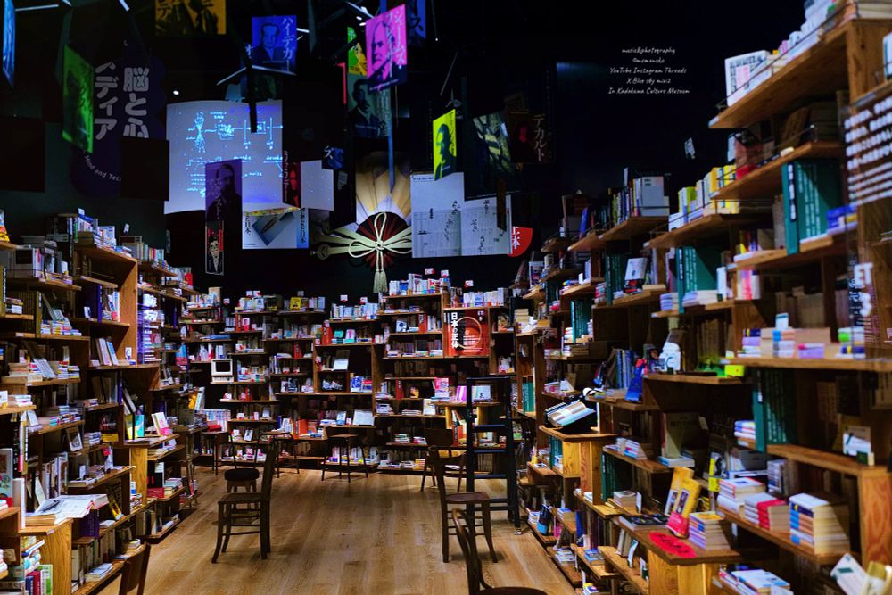 角川武蔵野ミュージアム 館内