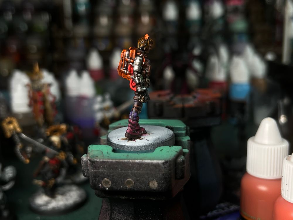 Doc Mittens mini from Cyberpunk Red: Combat Zone. Right view. 
