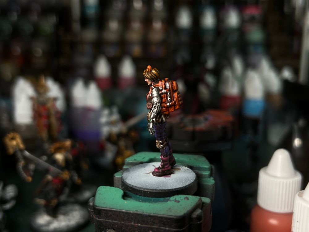 Doc Mittens mini from Cyberpunk Red: Combat Zone. Left view. 