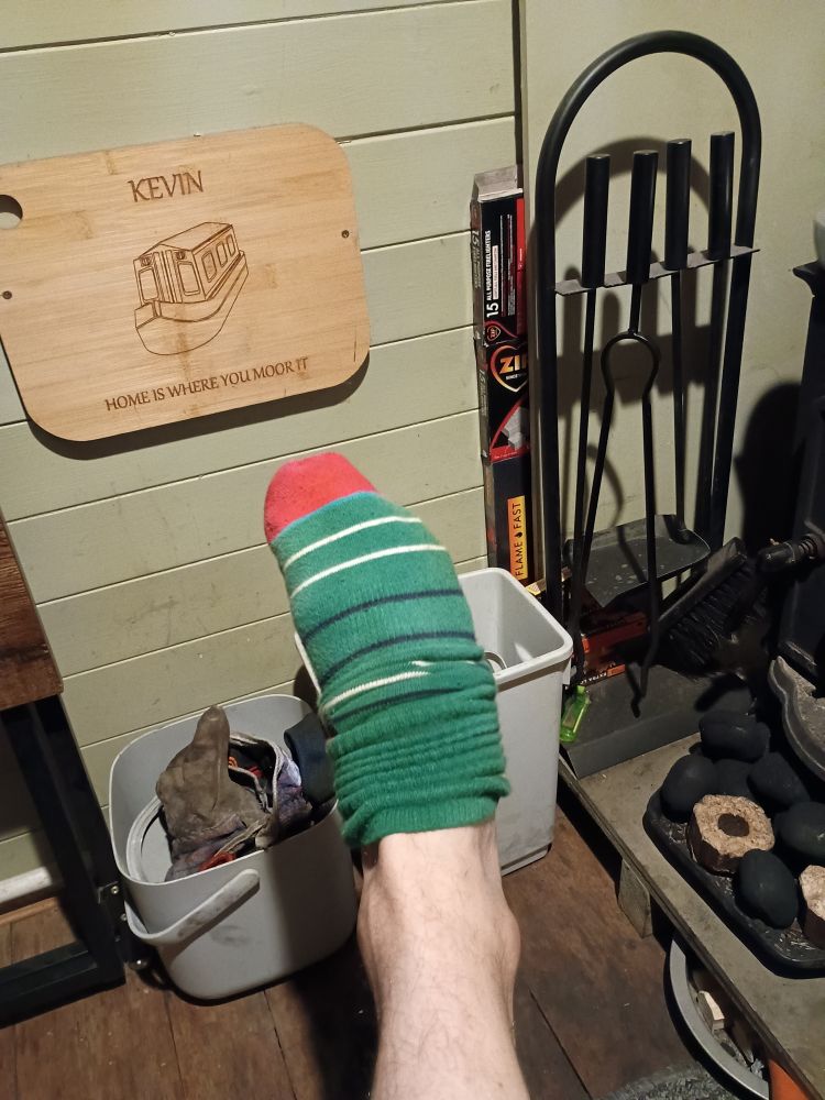 Hoof near stove: burning capacity thoughts