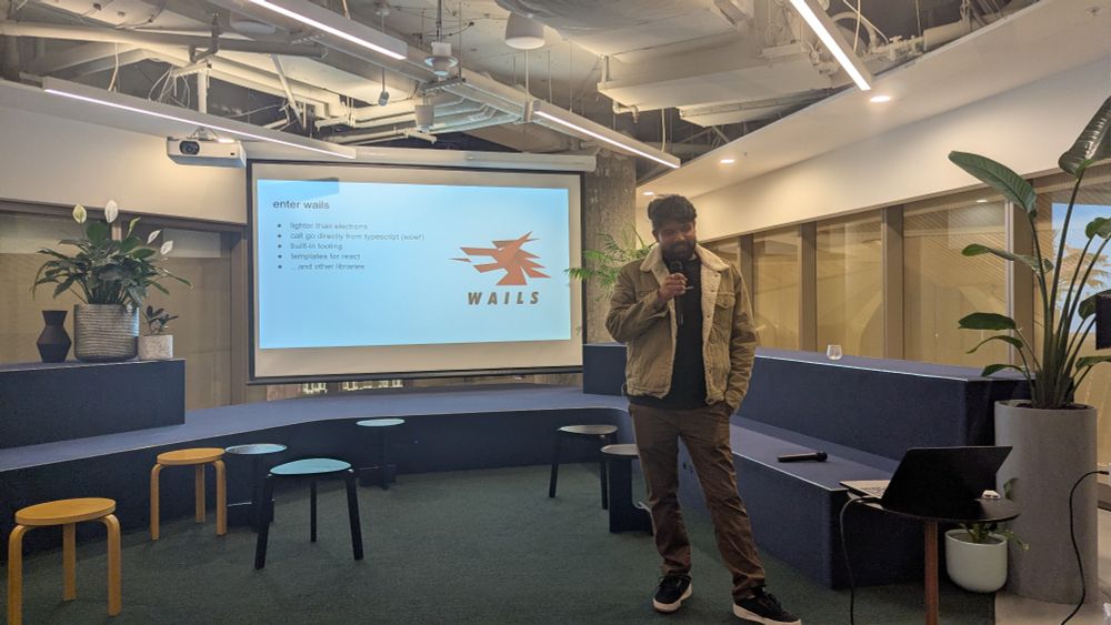 Nooten in front of his slide introducing Wails