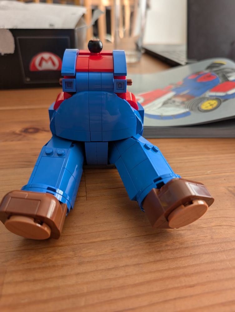 Lego Mario's body