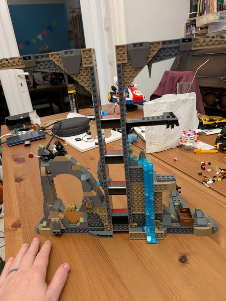 Bag 1 complete of the Lego set gringotts bank. In the background you can see another Lego set: mario kart