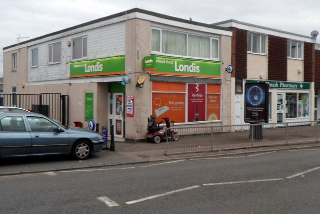 Pic of a Londis corner shop