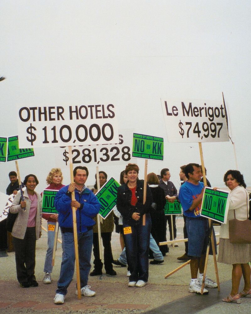 No on KK Fake Living Wage Law, 2000. Los Angeles Alliance for a New Economy (LAANE) collection, UCLA Library Special Collections.
