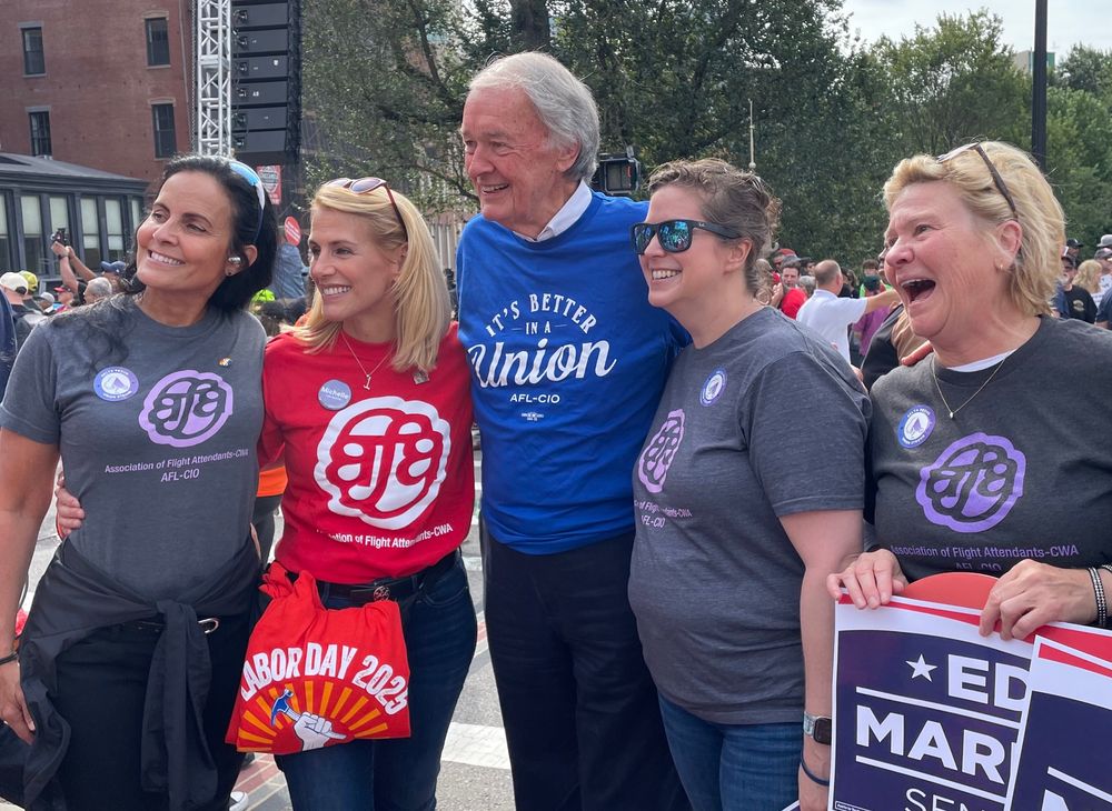 Senator Markey stands with Sara Nelson and AFA-CWA members in Boston