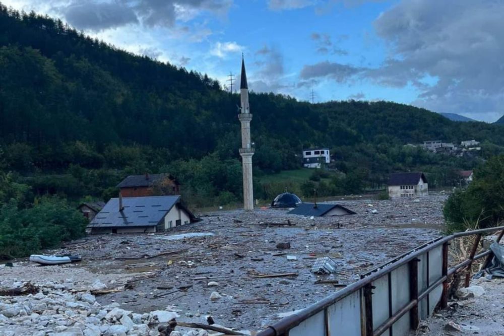 Uživo: Potvrđeno da ima žrtava u poplavama!