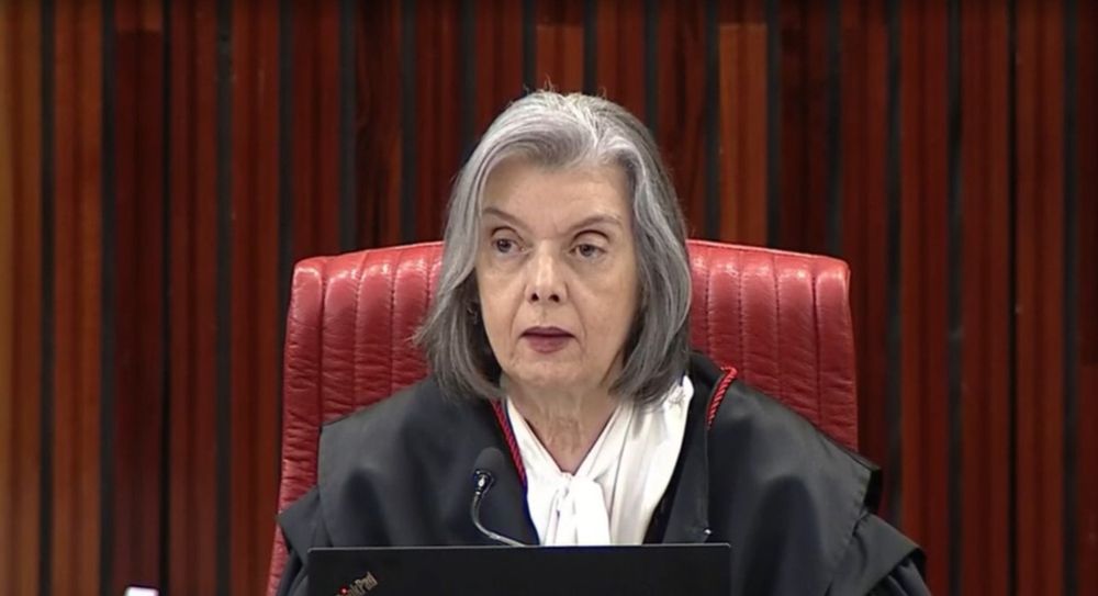 'Brasil não é quintal de ninguém', diz ministra do STF Cármen Lúcia sobre suspensão do X