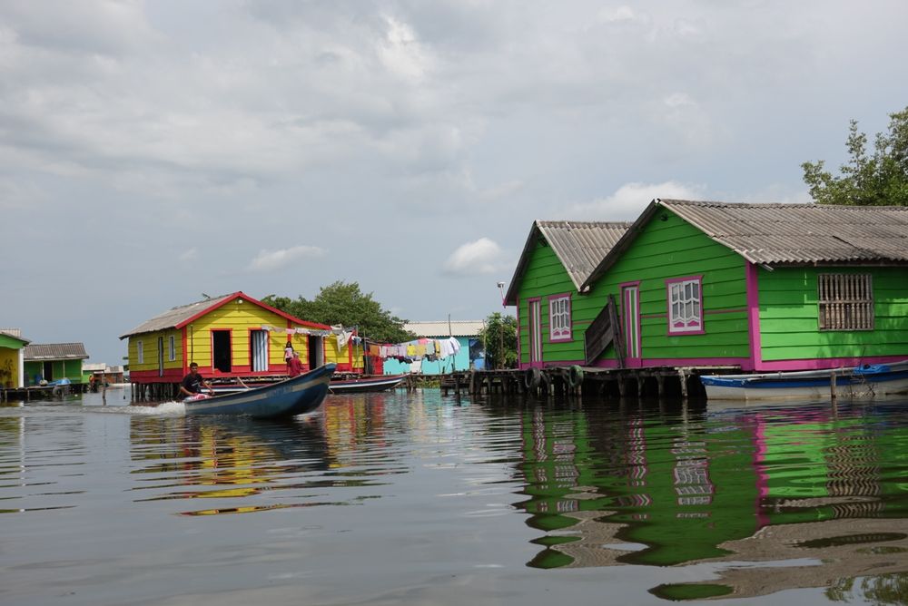 Maisons de pêcheurs sur pilotis