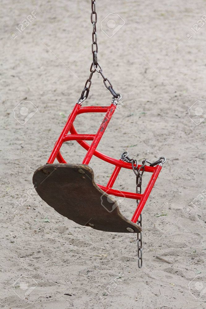 Playground swing with broken chain 