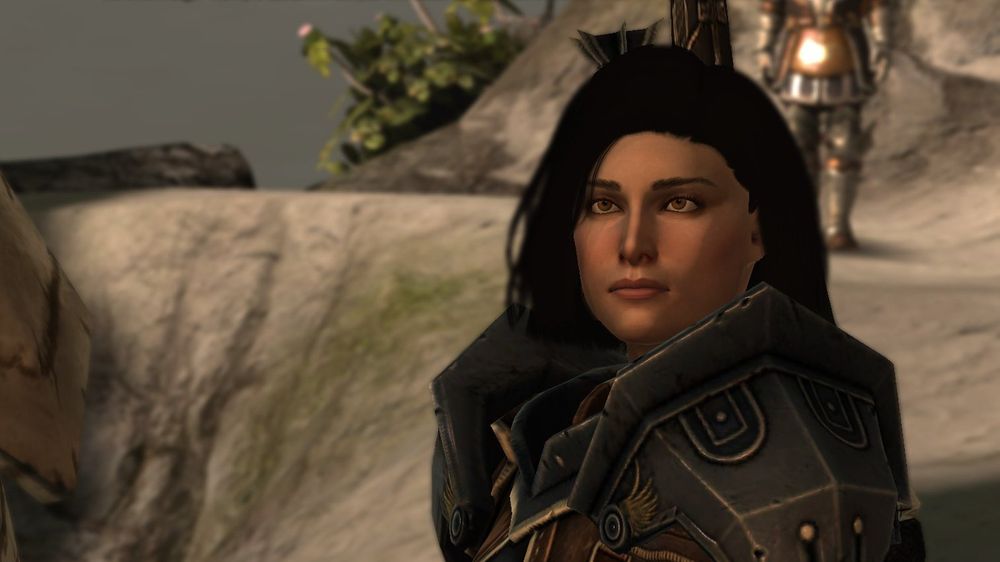 woman with brown eyes and black hair above her shoulders from dragon age 2