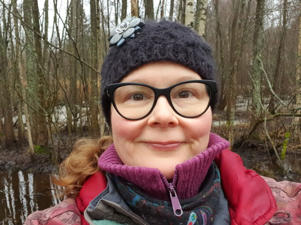 Selfie when I was doing my winterbird count. Lots of clothes!