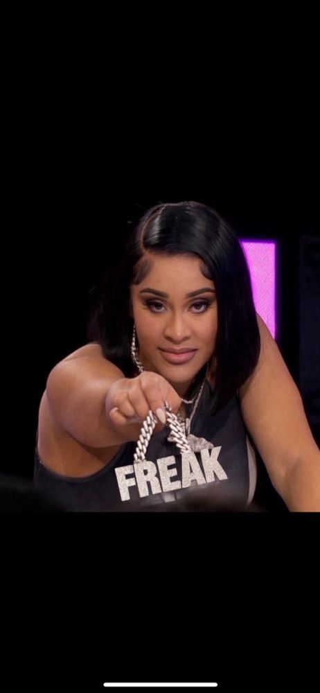 Natalie nunn and her chin handing YOU a freak chain 