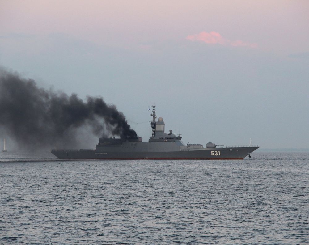 Russian corvette pumping out an amount of black smoke that would have shamed the 19th century fleet. Incredibly this ship was built in the early 2000s, although evidence would suggest the engines haven't been serviced since...