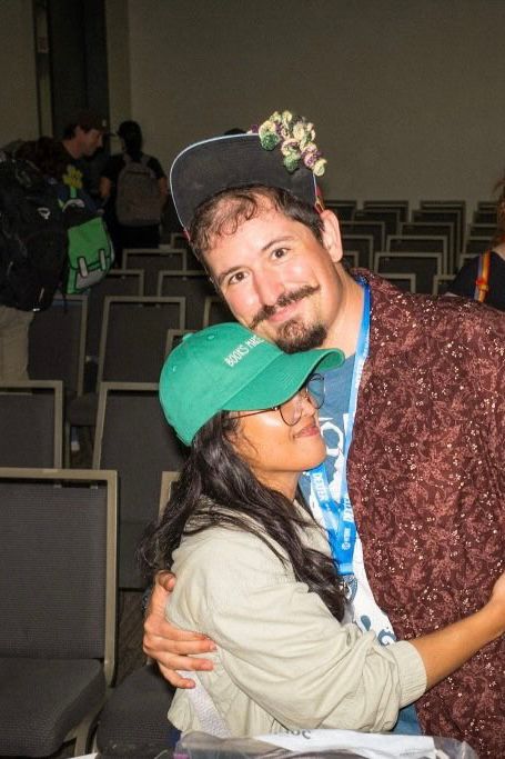 A photo of SS Julian and his partner Sarshesque at San Diego comic-con
