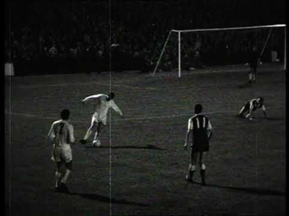 Football: 1964/65: Friendly: Hibernian vs Real Madrid