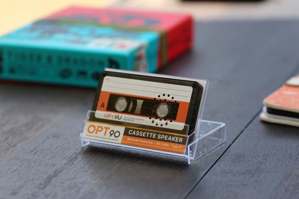 カセットテープ風スピーカー