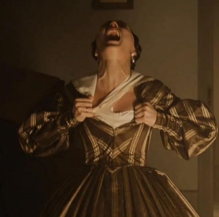 Lily Deep ripping her dress off from the movie Nosferatu 