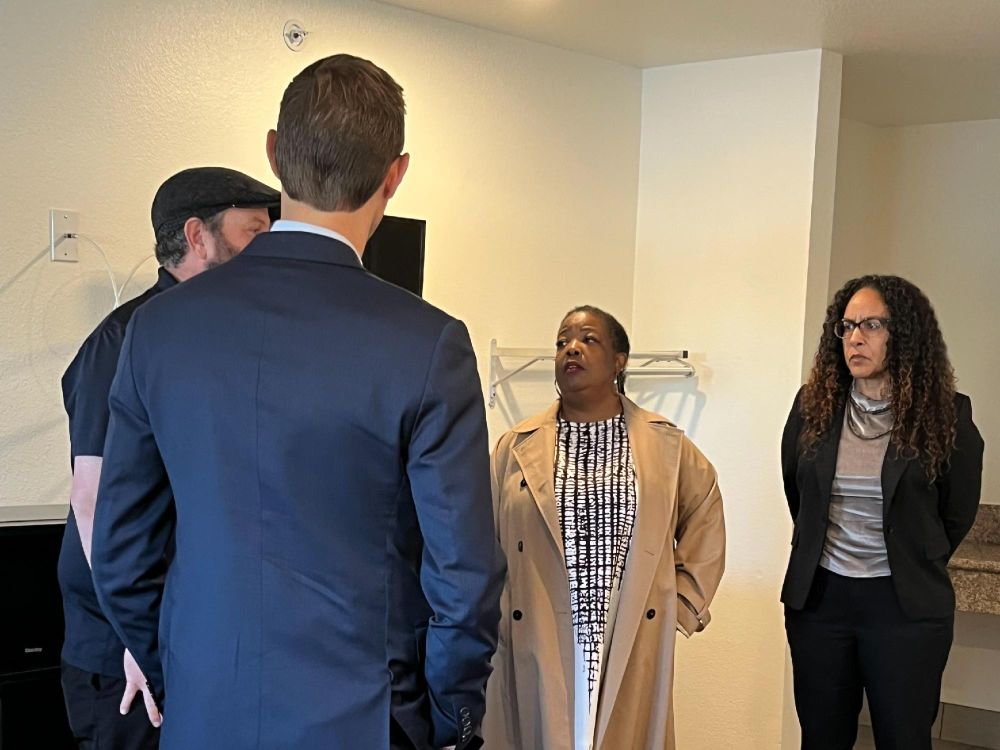 Secretaries Johnson and Moss tour the facility.