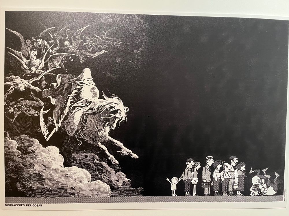 Ilustração de João Abel Manta com os portugueses a verem os partidos nacionais à bulha enquanto se aproxima o apocalipse da política internacional