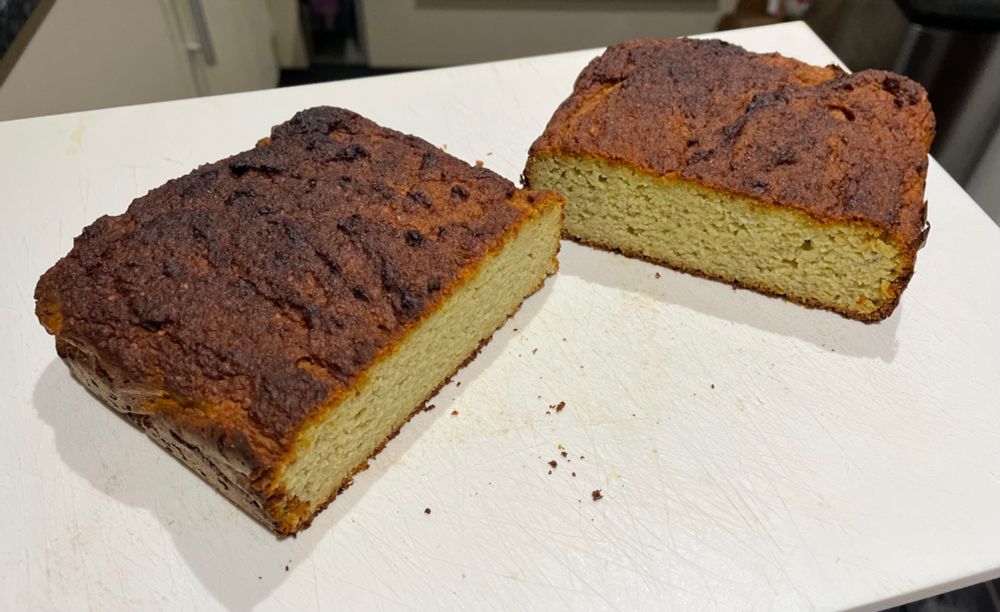 Banana bread, cut in half and ready for a first taste.