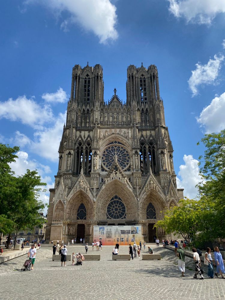 Notre-Dame de Reims. Front view. 