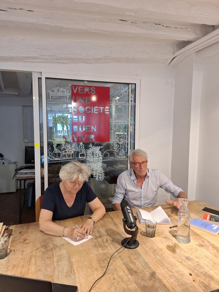 Dominique Meda en présentation 