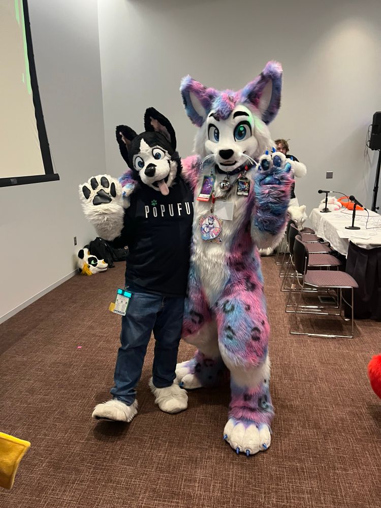 Buddy and Astra from the uWu panel