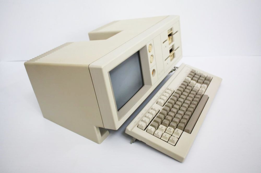 Here is a profile of the Dynalogic Hyperion MS-DOS compatible computer.  It was portable in that it had a built-in handle on top and a keyboard garage on the bottom. Little known fact: It was designed by the same firm who designed the Apple Lisa.    #vintagecomputer #retrocomputer