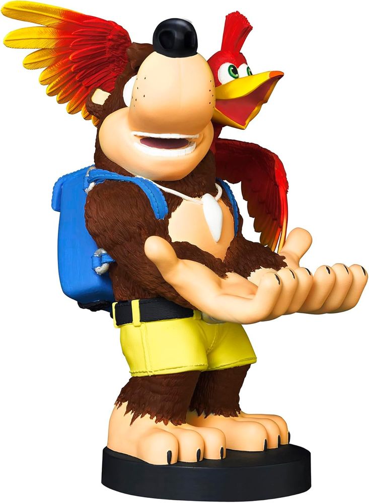 Joined by his inseparable companion stashed in his backpack, this 8.5" Banjo-Kazooie figure will kindly hold your controller, phone, or anything else you can fit into his hands. 𝗚𝘂𝗵-𝗛𝗨𝗛!