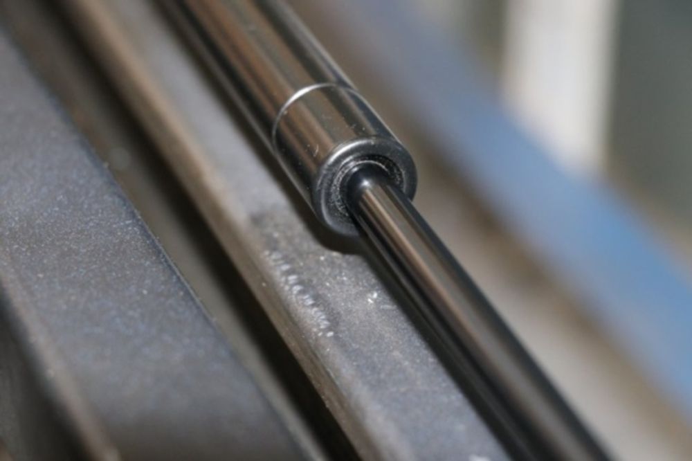 Why and How to Select Stainless Steel Gas Struts