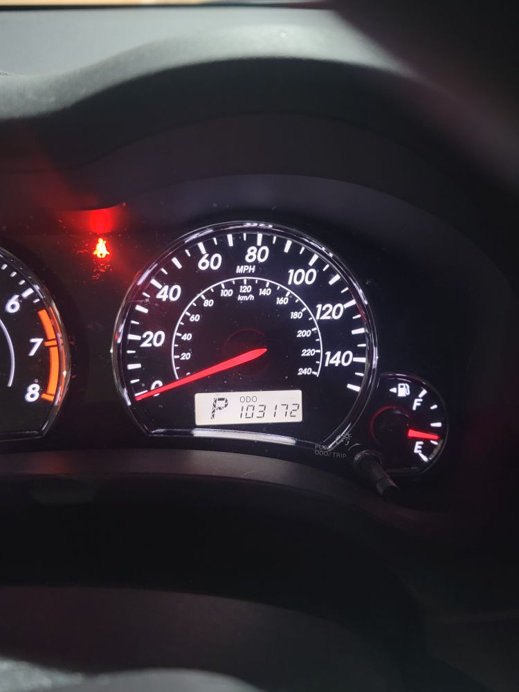 Instrument panel on same Corolla S. 