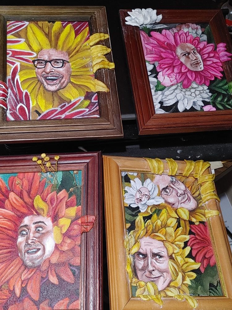 It's a Jeff Goldbloom, and a Cary ElVase, and a Nicholas BouCage, and a Weird Alliums. They're flower guys. Guys in flowers. Famous lil faces in my celebrity garden.