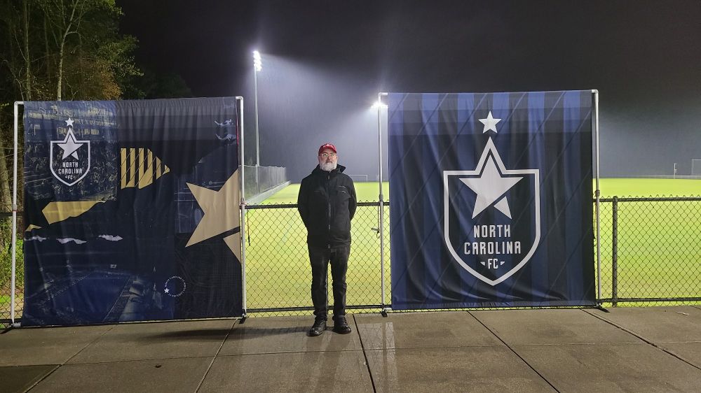Me in between banners