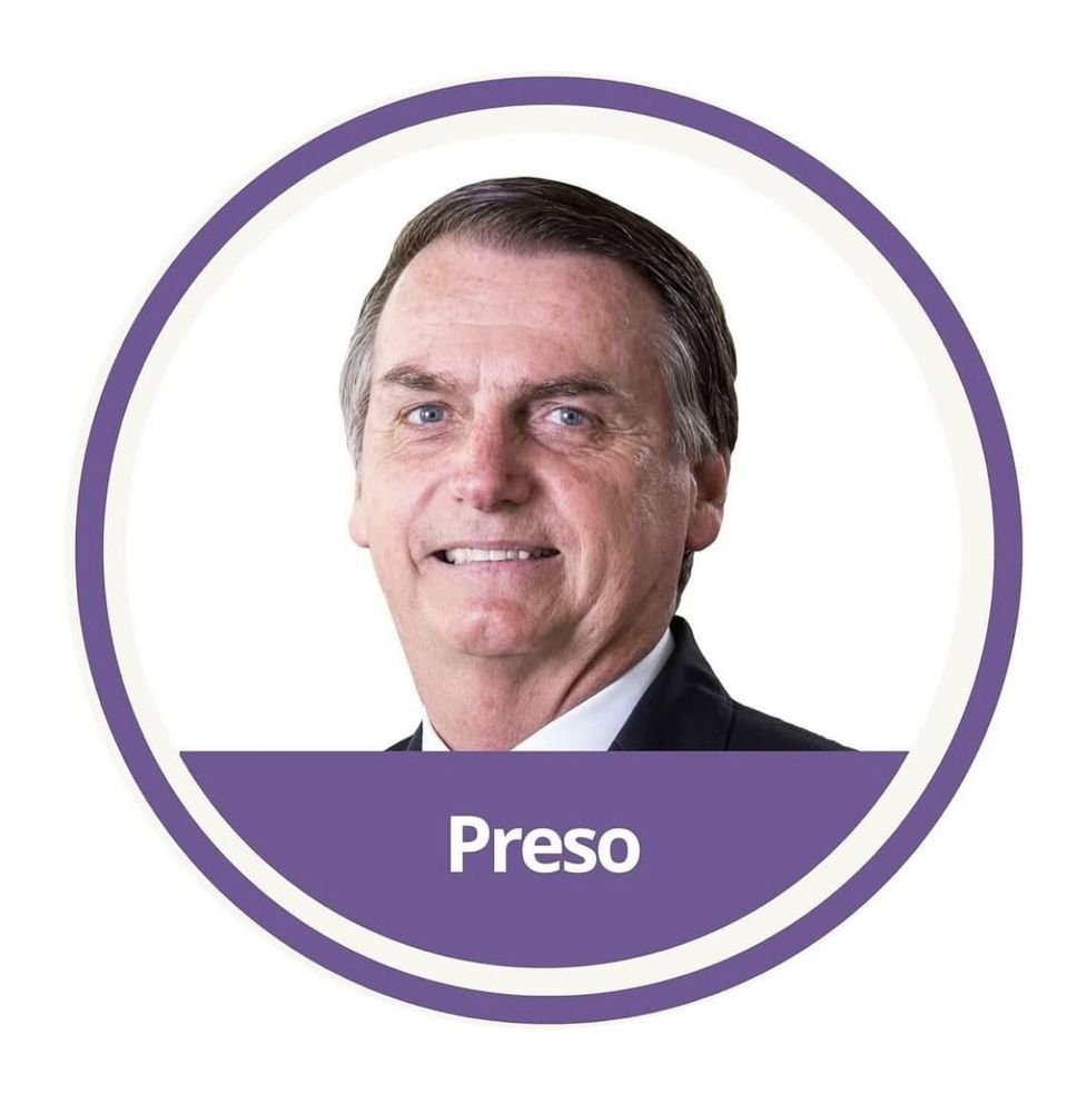 imagem do inelegível bolsonaro com a tag “preso”