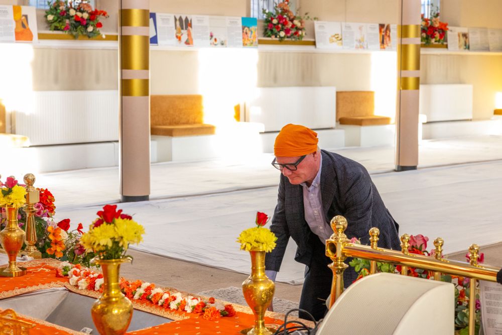 Richard Parker paying respects at Ramgarhia Gurdwara in Birmingham.
