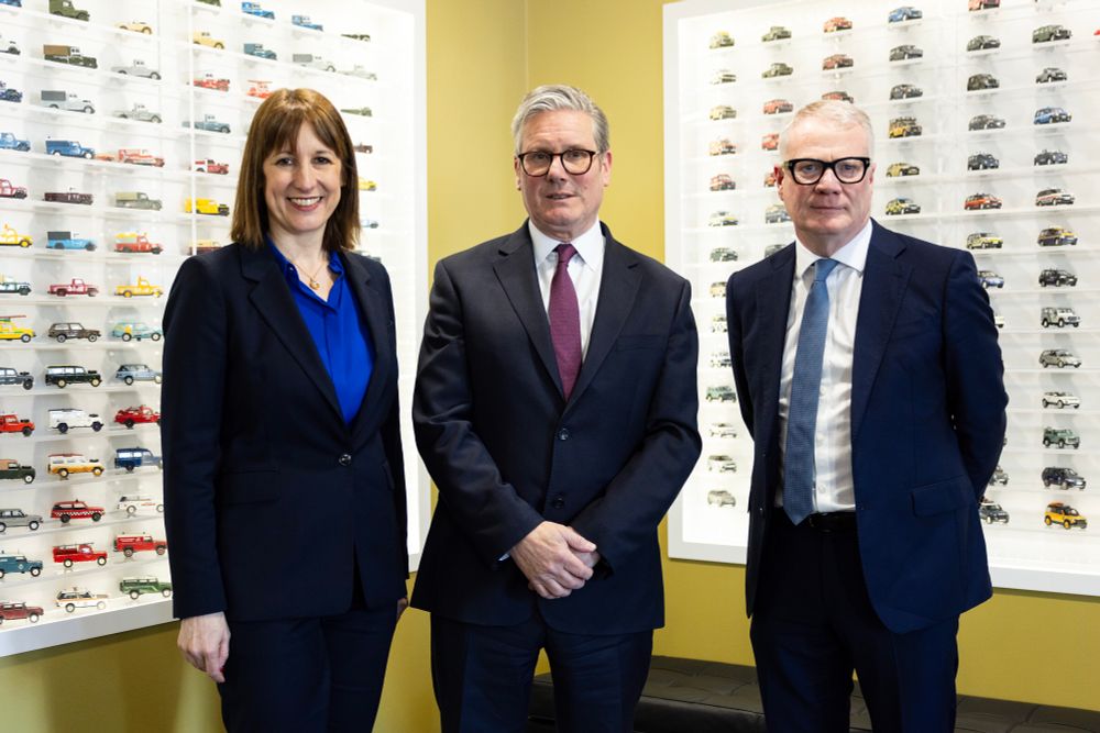 Rachel Reeves, Keir Starmer and Richard Parker pictured at Jaguar Land Rover in Solihull.