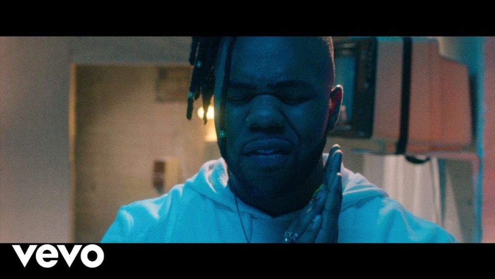 MNEK - At Night (I Think About You)